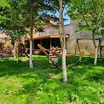 Penzion House With Garden