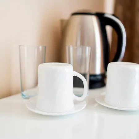 בית הארחה House With Garden 3*