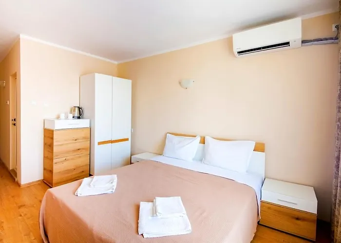 Gasthof House With Garden Pomorie