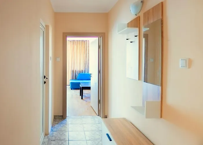 House With Garden 3* Pomorie