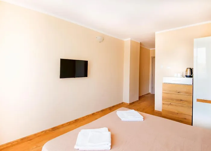 House With Garden Gasthof Pomorie